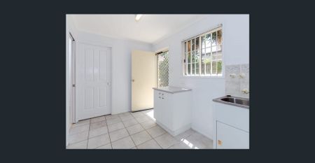 Grand Home - Must See! - Photo 5