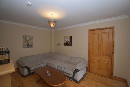 House to rent in Cork, Carrigaline, Firgrove Mews - Photo 4