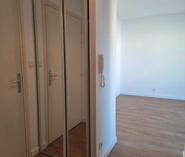 Location Appartement 3 pièces 49m² - Photo 5