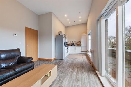 10 Parkview, Ballyclare, BT39 9FQ - Photo 2