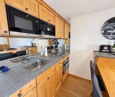 MEUBLÉ, ÉLÉGANCE ALPINE ET DOUCEUR DE VIVRE - Photo 3
