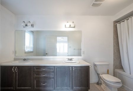 For Lease - 2307 WATERCOLOURS Way, Barrhaven, Ontario - Photo 3