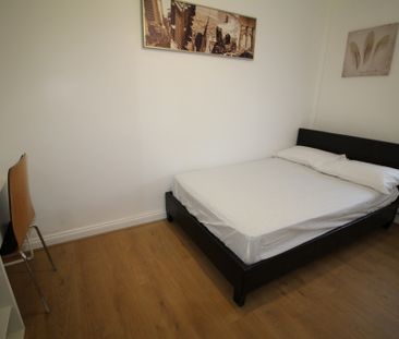 4 Bed Student Accommodation - Photo 1