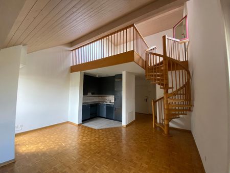 Superbe 2.5 pièces en duplex - 1ER LOYER NET OFFERT ! - Foto 2