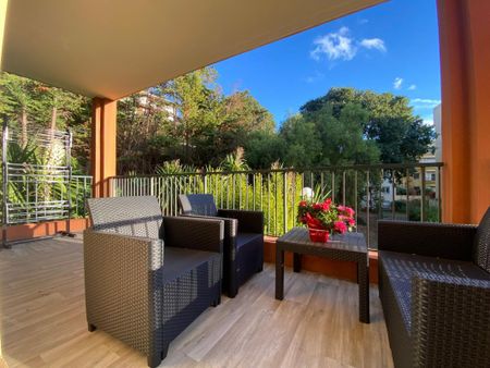 Location Appartement 2 pièces Meublé 36m² NICE 06200 - Photo 2