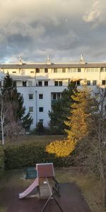 3-Zimmer-Wohnung mit Loggia in zentraler Lage - Photo 4