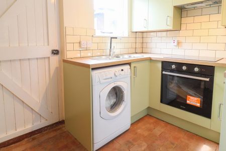 1 bedroom terraced house to rent - Photo 4