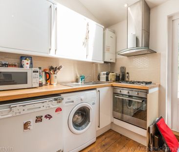 Barry Road, London, SE22 - Photo 5