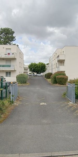 Location Appartement 1 pièce 22m² PESSAC 33600 - Photo 1