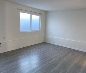 2381 Bowen Road - Photo 2