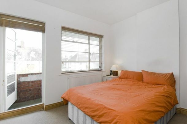 2 Bedroom Flat To Let - Photo 1