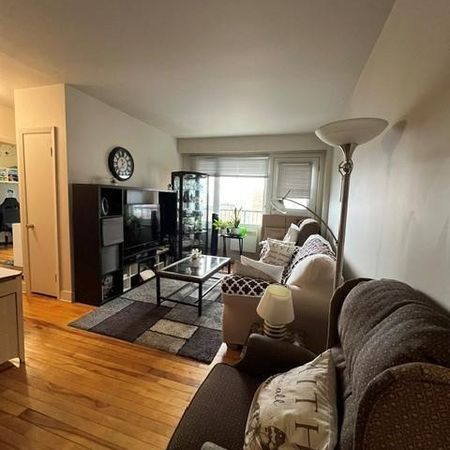 Offre spéciale sur ce magnifique 4 ½ - Photo 3