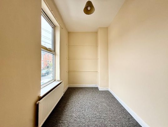 Ashford Road, Sheffield, S11 - Photo 1