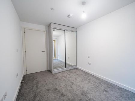 2 bedroom apartment to rent - Photo 5