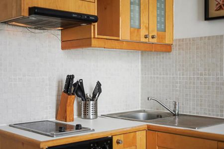 Flat 11 Belgrave Road, Pimlico SW1V 2BL - Photo 3