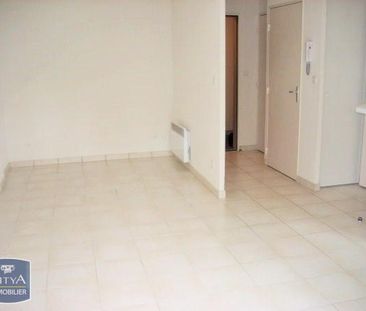 Location Appartement 1 pièce 28m² CLERMONT FERRAND 63000 - Photo 2