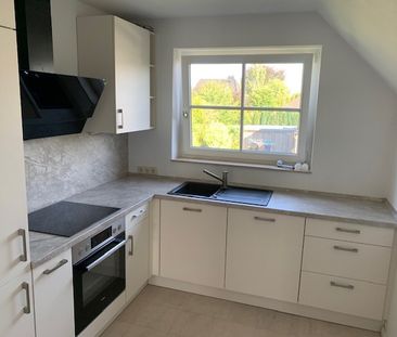 ERSTBEZUG nach Sanierung. Modern/neu möblierte 3-Zi.-Whg. in einem ... - Foto 4