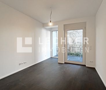 70174 Stuttgart, Stuttgart - Innenstadt - Photo 2