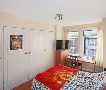 4 bedroom House To Let - Photo 4