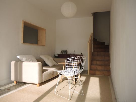 Location Maison 3 pièces 66m² CROIX CHAPEAU 17220 - Photo 1