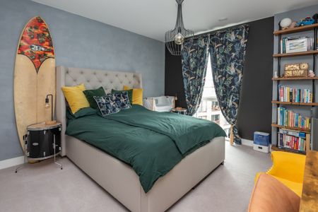 1 Bed Flat, Suntrap Court, E3 - Photo 3