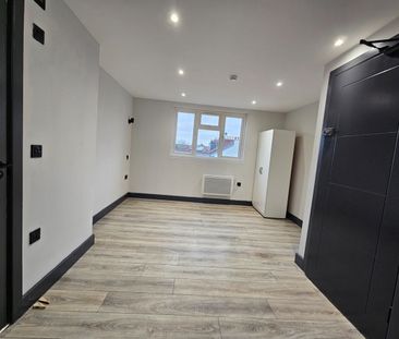 Studio Flat, Brownhill Road, SE6 - Photo 4