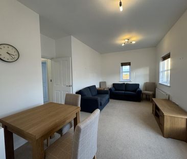 2 bedroom flat to rent - Photo 5