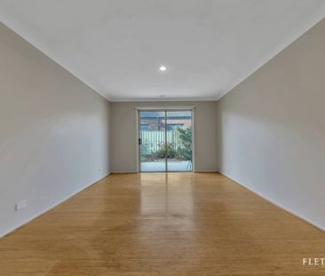 Spacious Family Home in Wyndham Vale - Photo 1