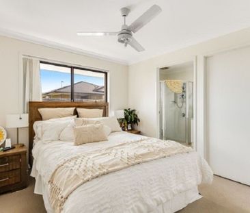 Stylish 3 Bedroom Unit Wyreema with a Spacious Backyard - Photo 4