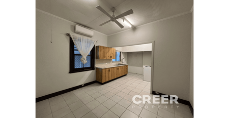 PERFECTLY SITUATED ONE BEDROOM UNIT - Photo 4