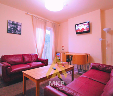3 bedroom terraced house to rent - Photo 2