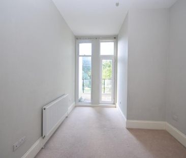 3 bedroom apartment to rent - Photo 5