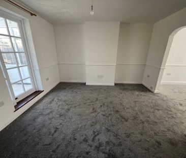 Three Bedroom House To Let on Nacton Road - Photo 1