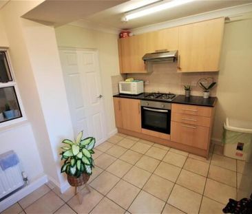 2 bedroom property to rent - Photo 2