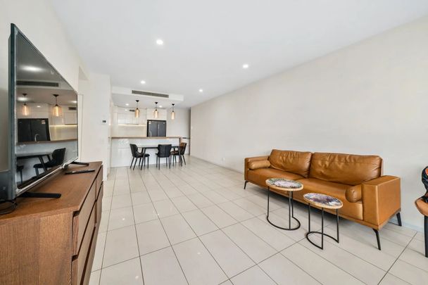 8 Dickens St, Spring Hill QLD 4000 - Apartment For Rent | Domain - Photo 1