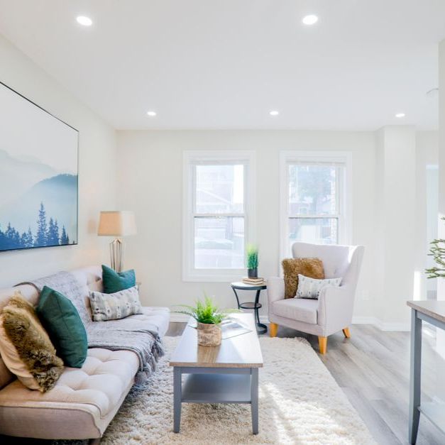 For Lease - 4 Freeman Street, Toronto, Ontario - Photo 1