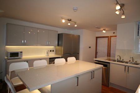 7 Bed Terraced House, Brailsford Road, M14 - Photo 4