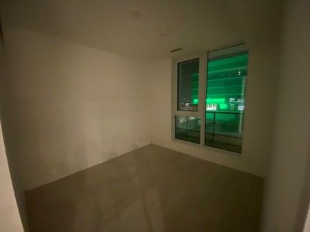 For Lease - 5 Buttermill Avenue Unit# 802, Vaughan, Ontario - Photo 4