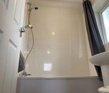 1 bedroom ground floor flat to rent - Photo 6