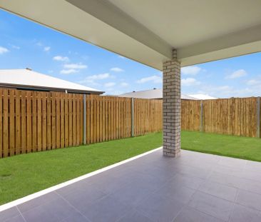 Brand New 4-Bedroom Home in Wondunna - Photo 6