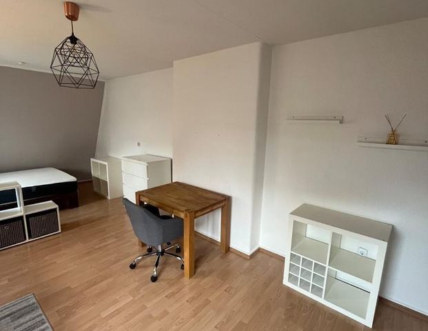 1-Zimmer Wohnung im 3. OG in Köln Humboldt - Photo 1