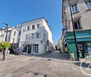 Location Appartement 1 pièce 30m² BRIE COMTE ROBERT 77170 - Photo 1