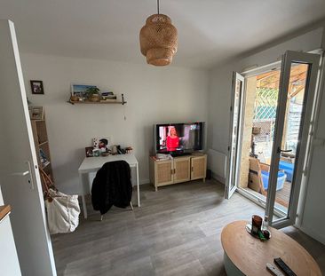 Location Appartement 1 pièce 24m² - Photo 3