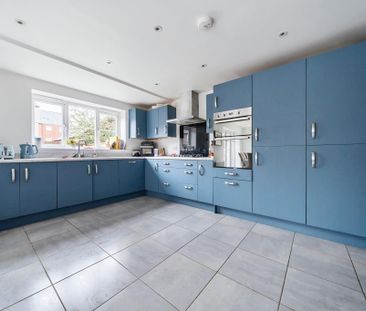 5 bedroom detached house to rent - Photo 5