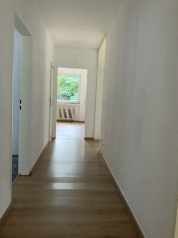3-Zimmer-Wohnung mit Balkon in Gelsenkirchen-Scholven mieten - Photo 5