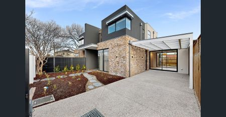 The Epitome of High End Quality and Luxury - Photo 5