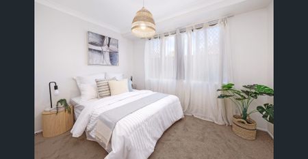 UPDATED THREE BEDROOM HOME! - Photo 4