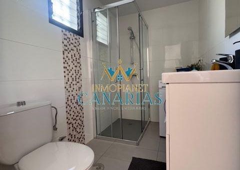 Puerto Rico, Canary Islands 35130