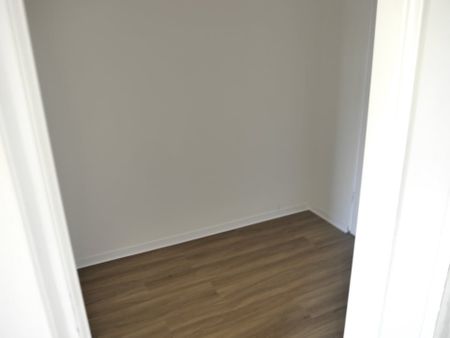 Schöne 1-Zimmer-Wohnung mit Balkon in Dreieich zu vermieten - Foto 3