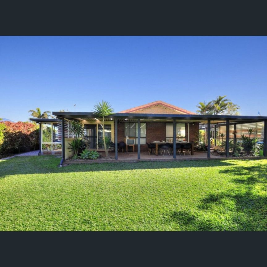 10 Mokera Street, Coral Cove, Qld 4670 - Photo 1